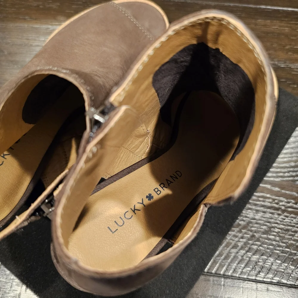 Lucky Brand Heels - Picture 8 of 10
